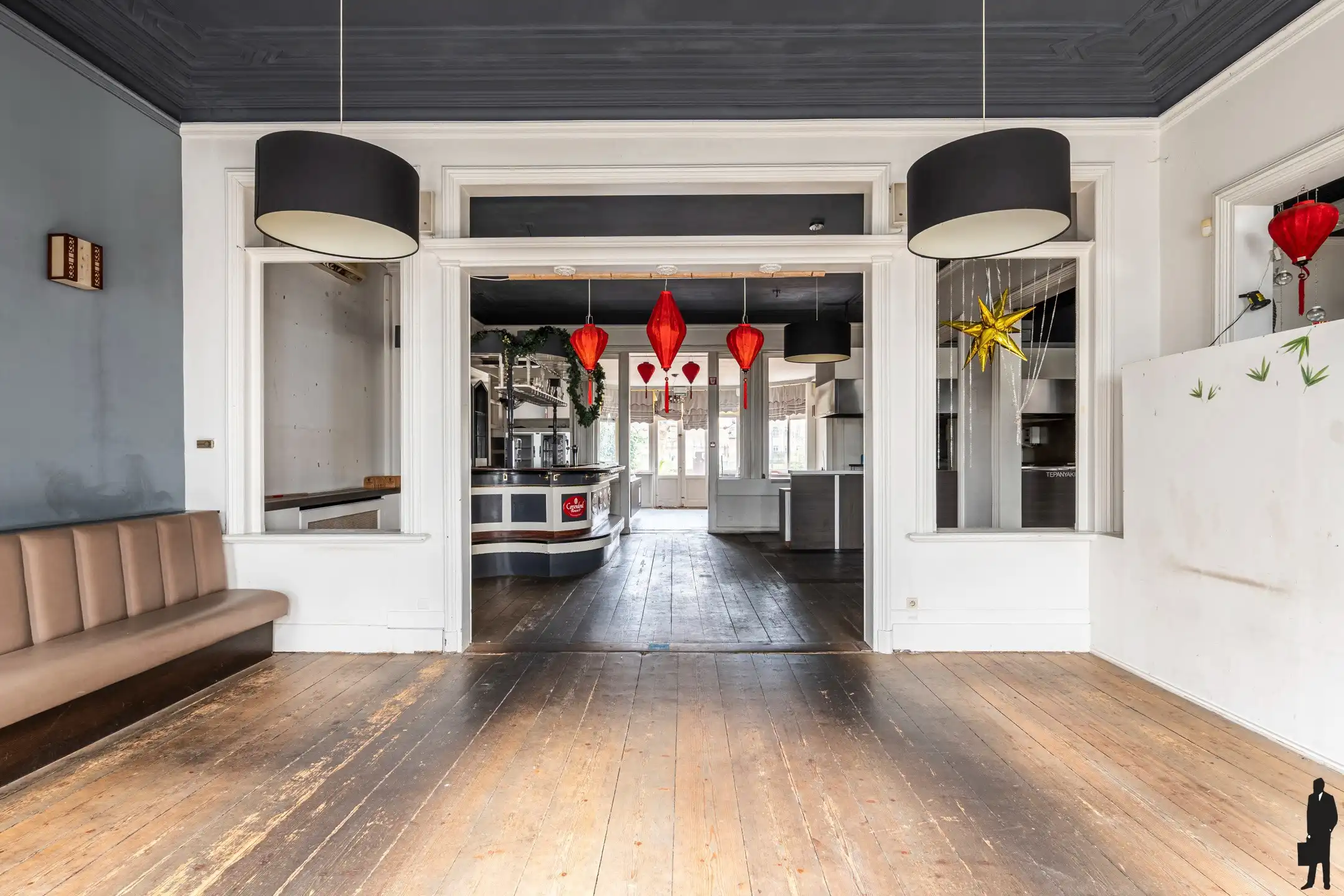 Statig neoclassicistisch herenhuis in hartje Turnhout foto 4