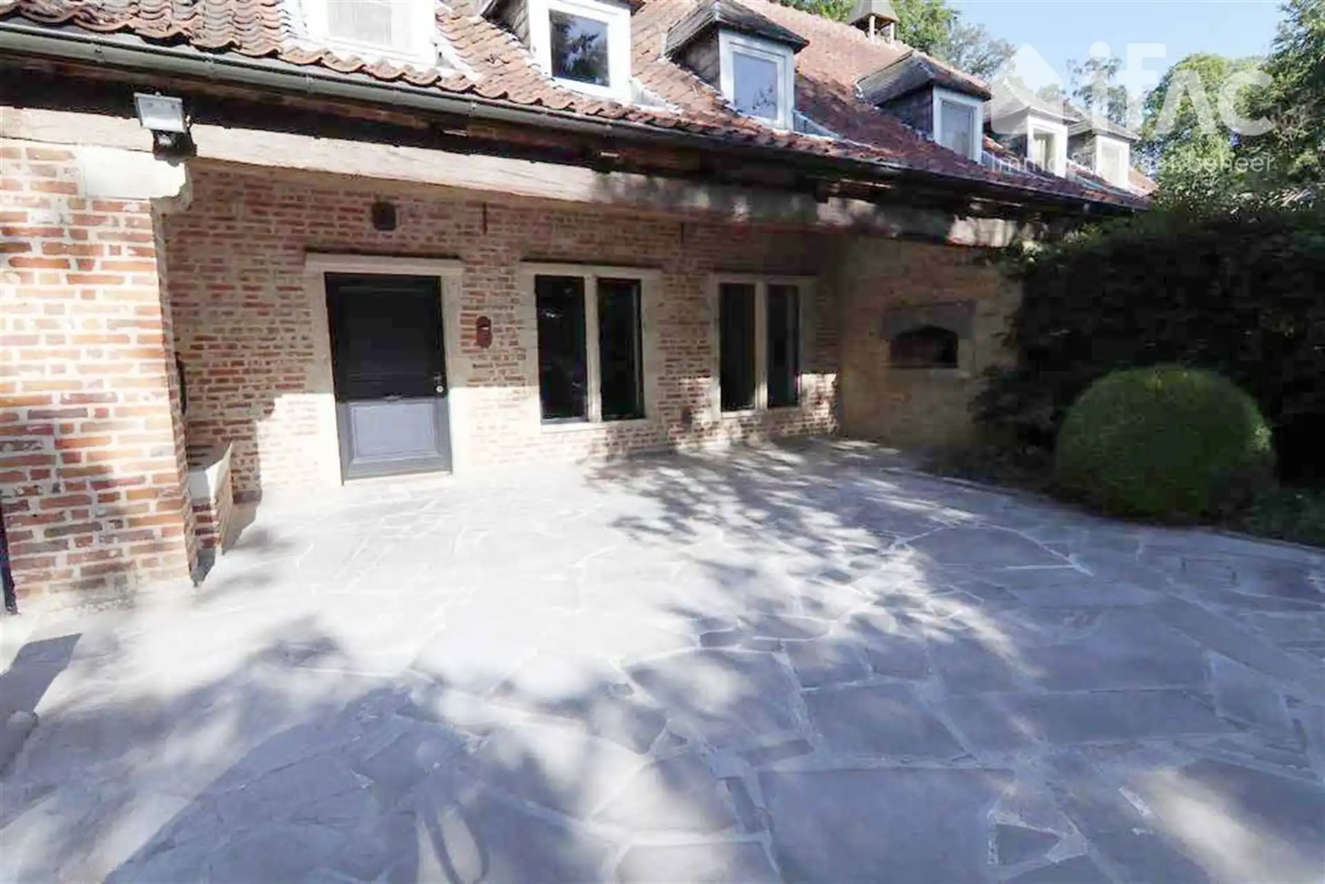 Karaktervolle villa foto 2