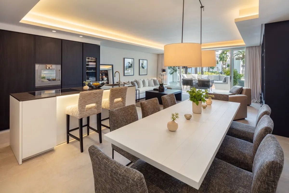 Exclusieve luxe in Marbella: prachtig appartement in het iconische Puente Romano Resort foto 5