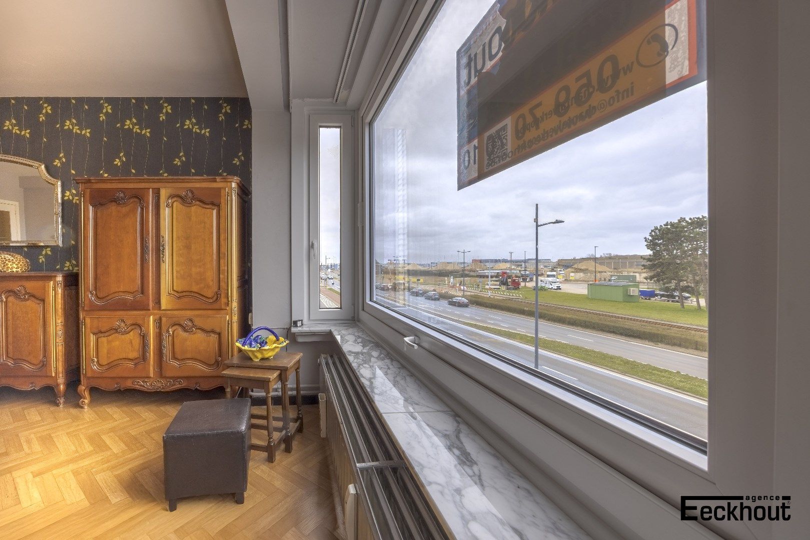 Op te frissen 2-slaapkamerappartement met vrij uitzicht! foto 2