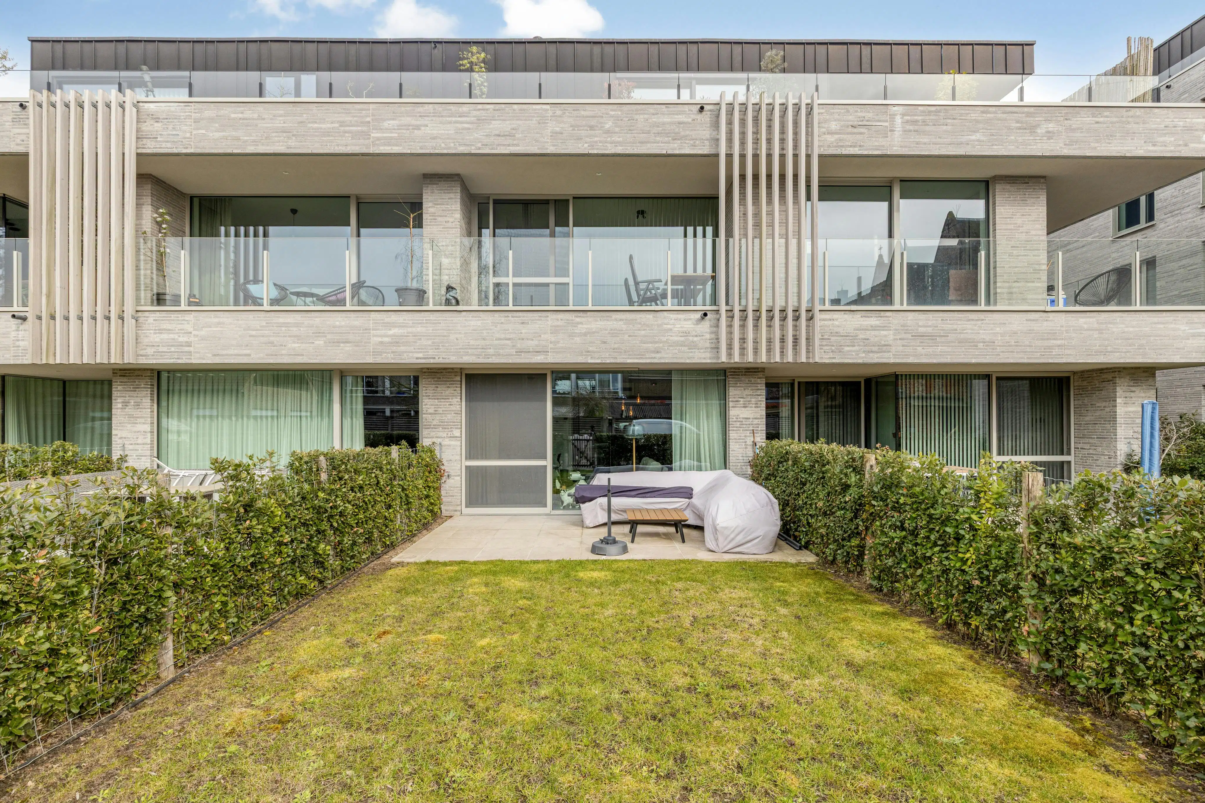 Gelijkvloers appartement met tuin te koop in Wielsbeke foto 6