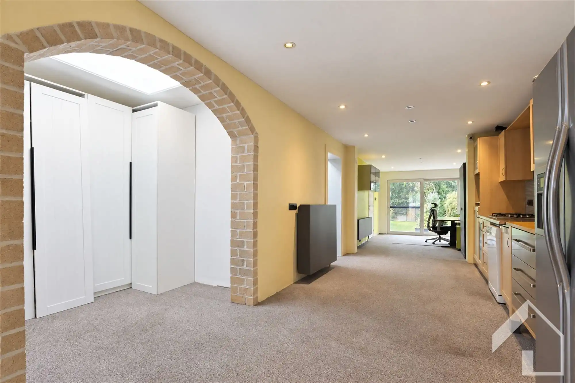 Gezellige woning met 2 slaapkamers en een ruime tuin foto 4