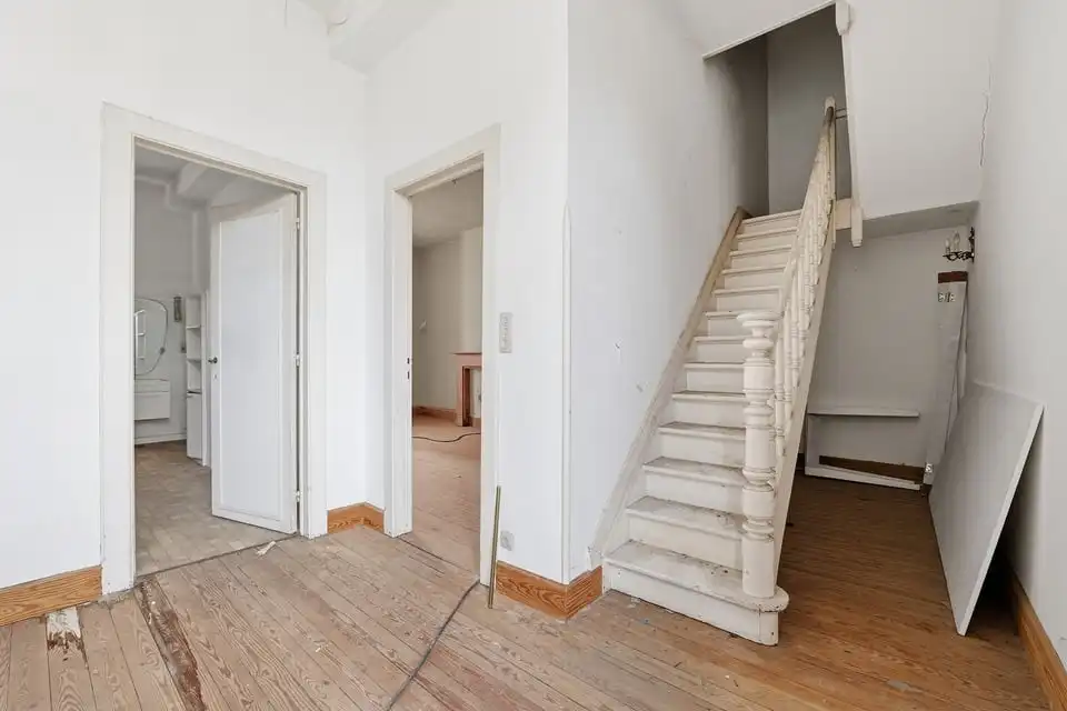 AUTHENTIEK TE RENOVEREN HERENHUIS IN SINT-TRUIDEN. foto 15