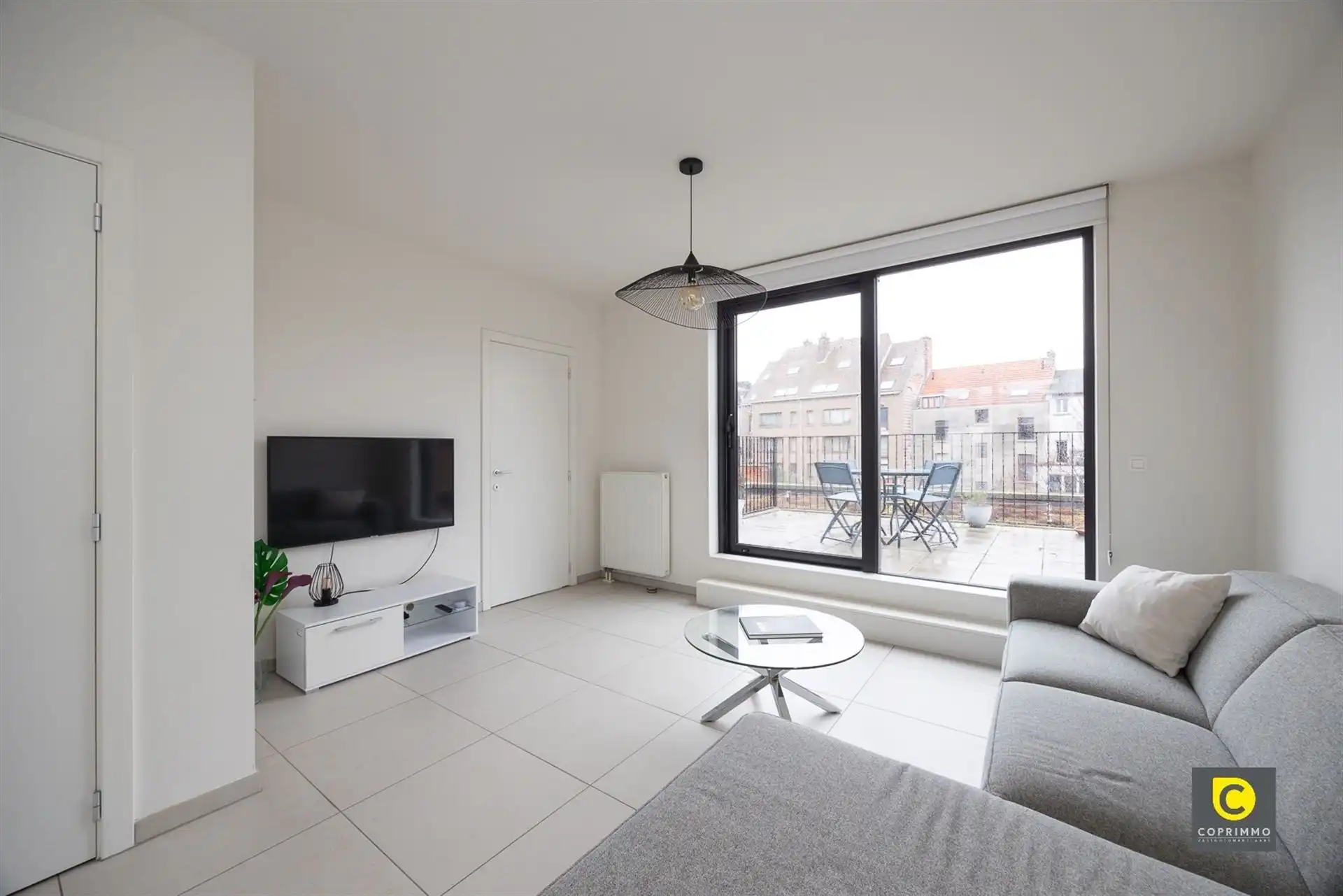 Modern 1-Slaapkamerappartement met 2 Terrassen in Antwerpen foto 2