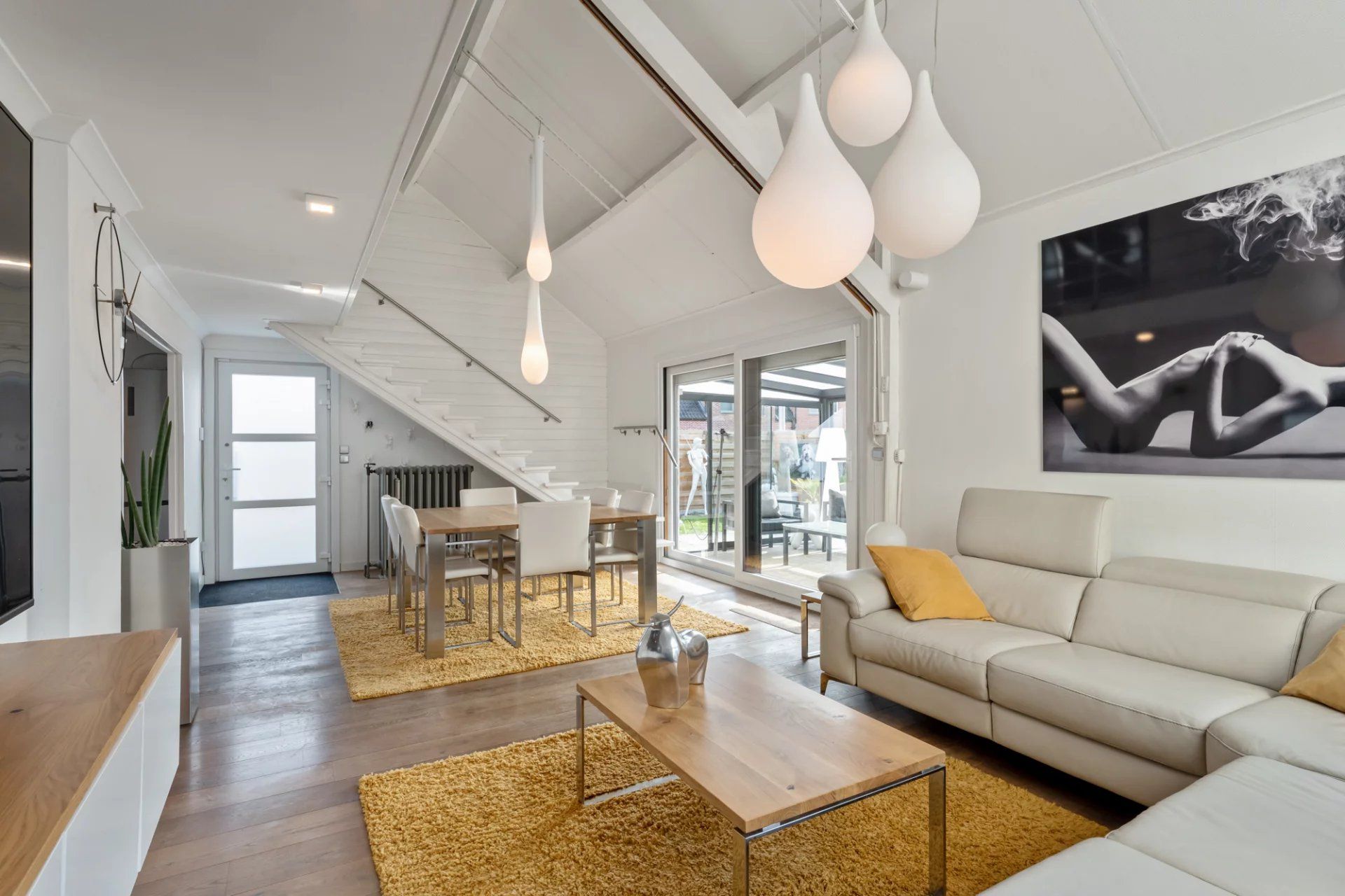 Unieke woning in Stal foto 2