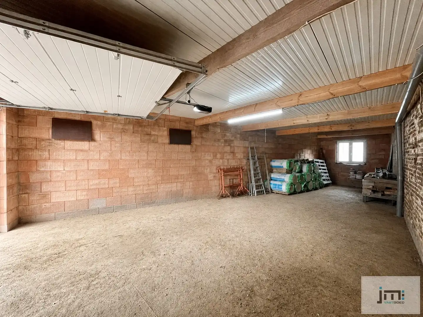 Ruime gezinswoning met tal van mogelijkheden op een perceel van 2.140 m² in het landelijke Horpmaal foto 19
