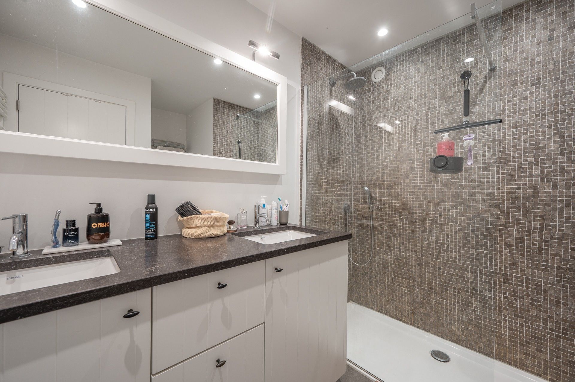 Prachtig appartement met zijdelings zeezicht aan het Albertstrand foto 14