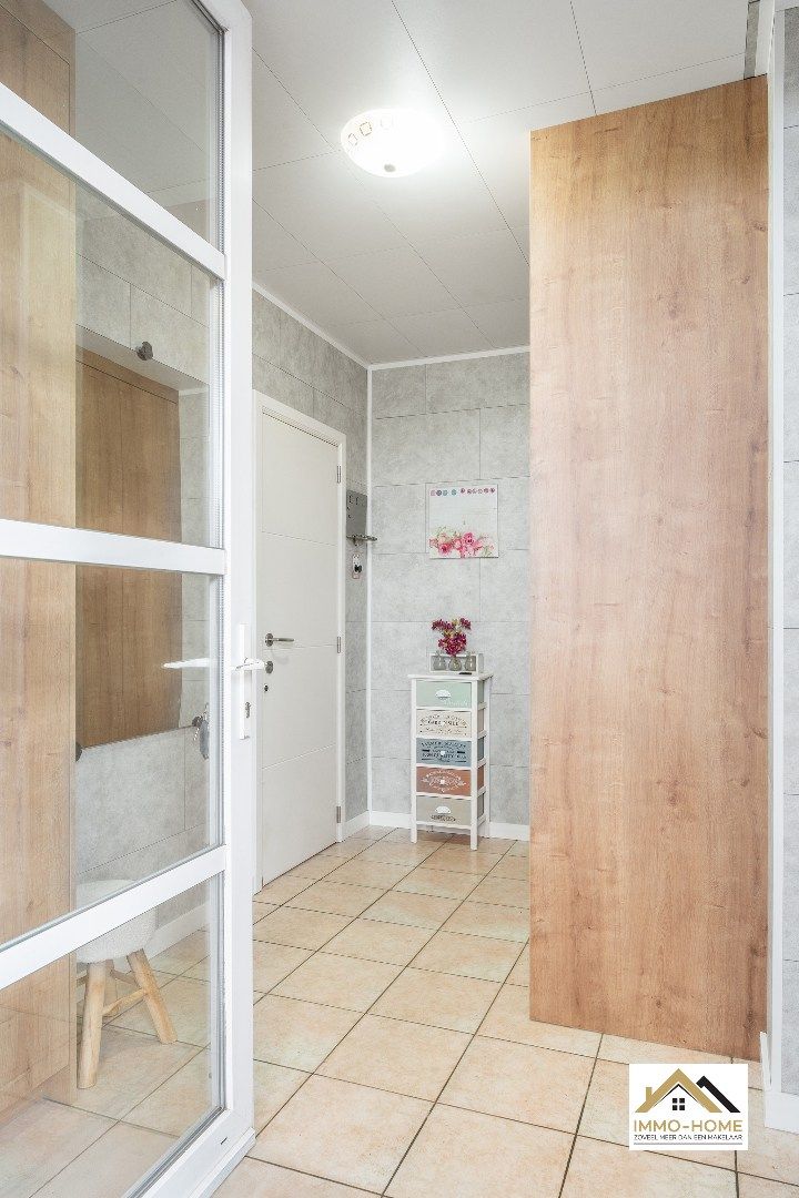 Instapklare woning met bureau/ winkelruimte  foto 27