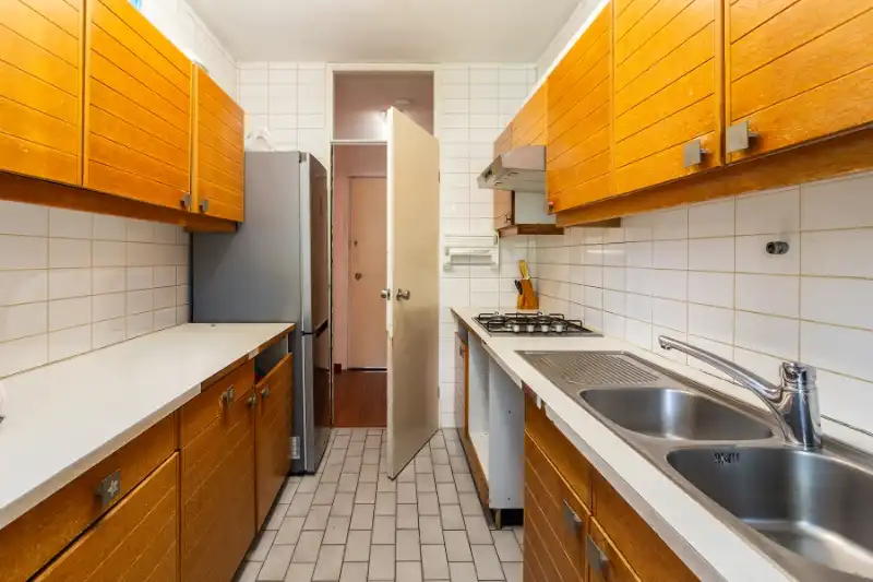 Te koop op te frissen appartement met garagebox! foto 12
