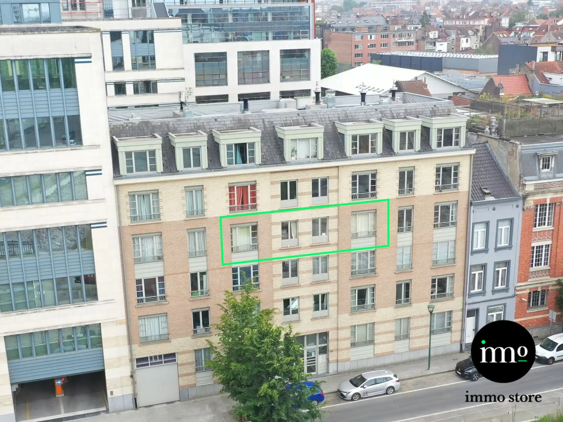 Lichtrijk 1-slaapkamerappartement met parking – Tour & Taxis foto 10