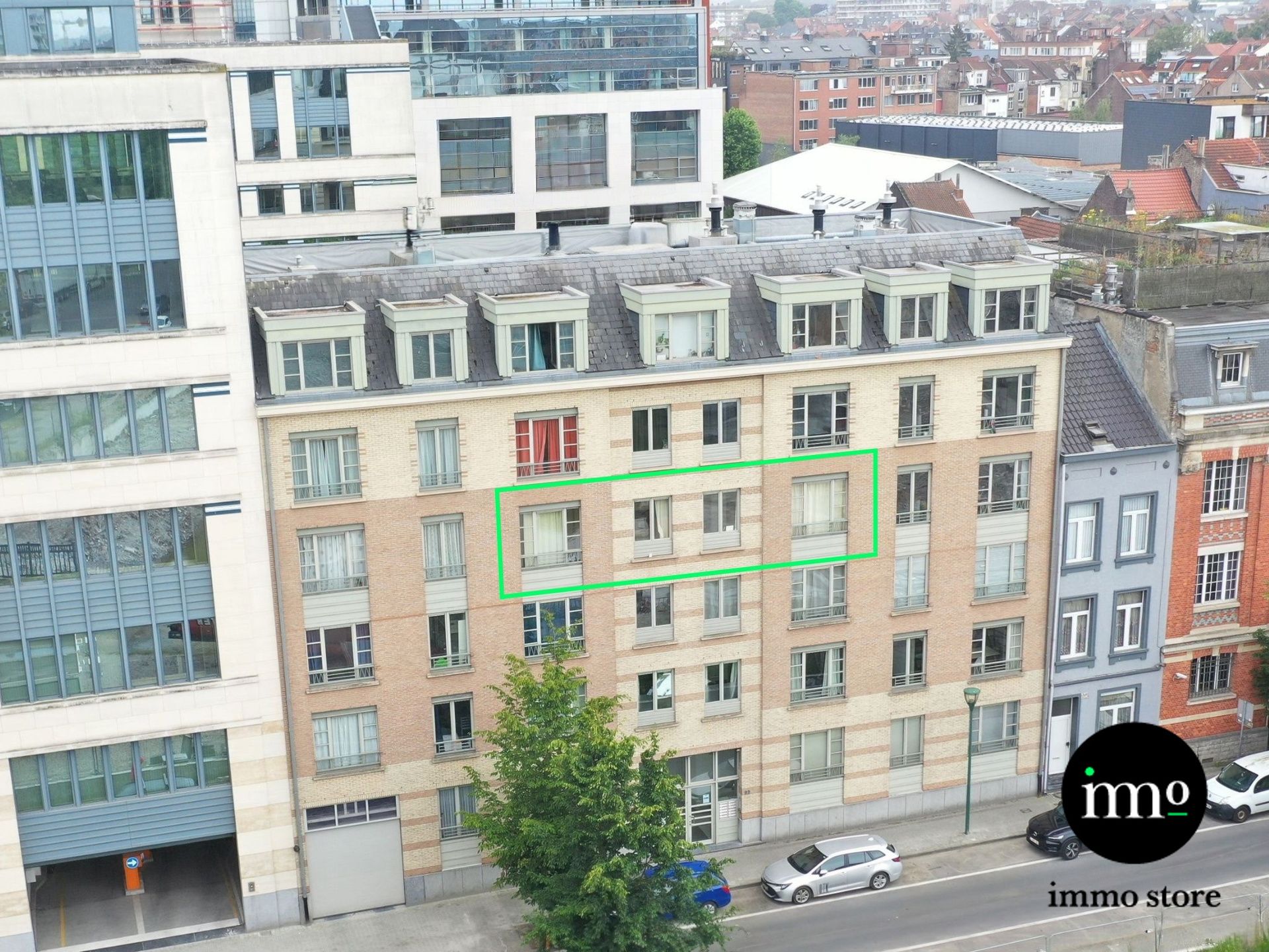 Lichtrijk 1-slaapkamerappartement met parking – Tour & Taxis foto 10