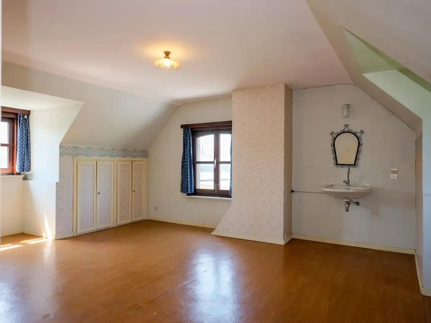 Uniek pand op 3.515 m² met prachtige tuin en volop privacy in Ingelmunster foto 13