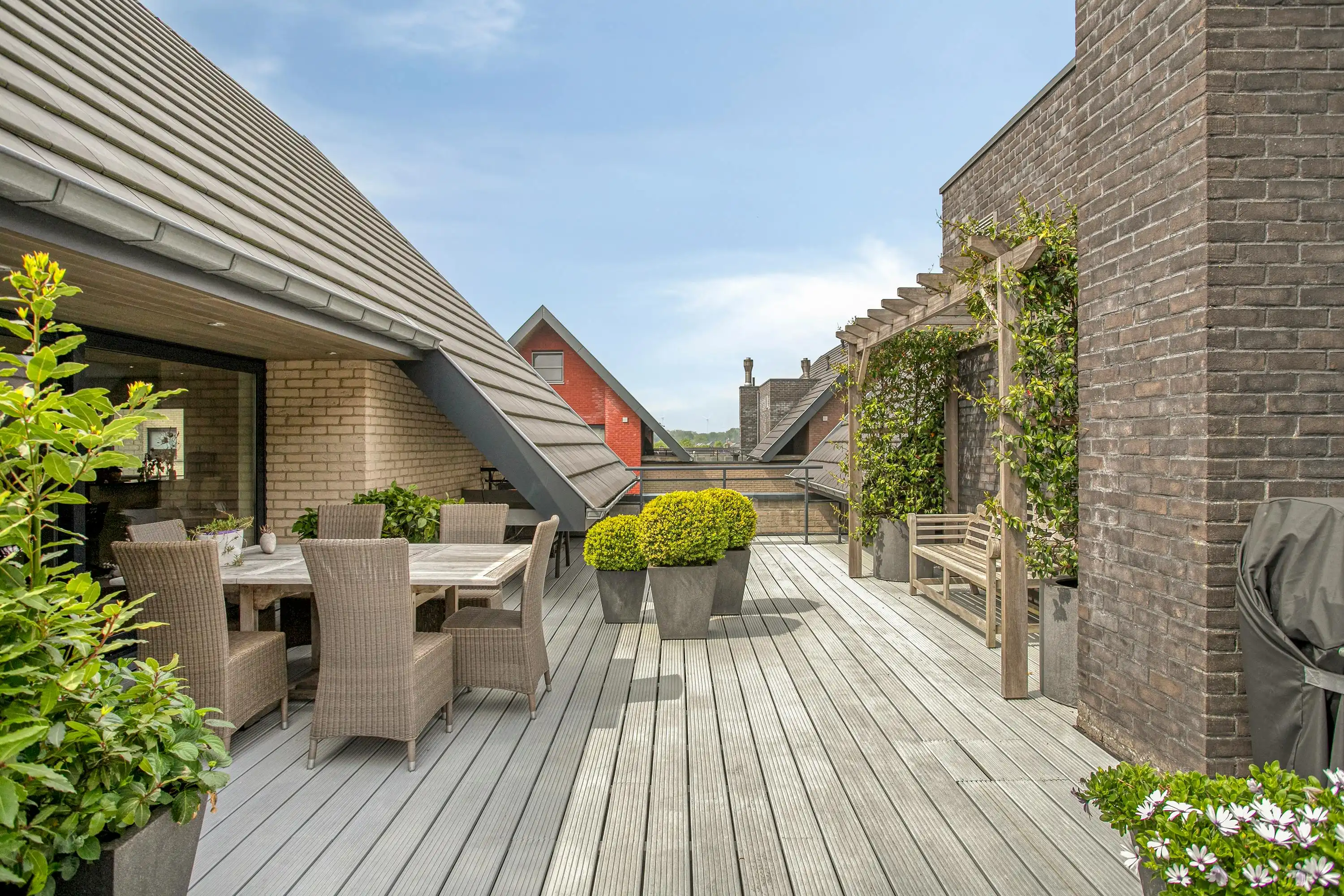 Appartement met groot terras te koop in Brugge foto 5
