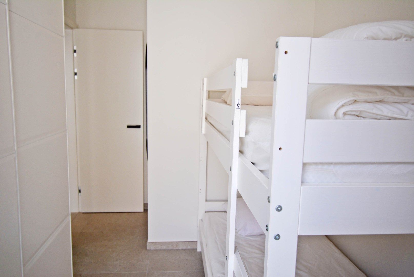 Appartement in het centrum van Knokke met eigen buitenruimte - eerste verhuur! foto 14