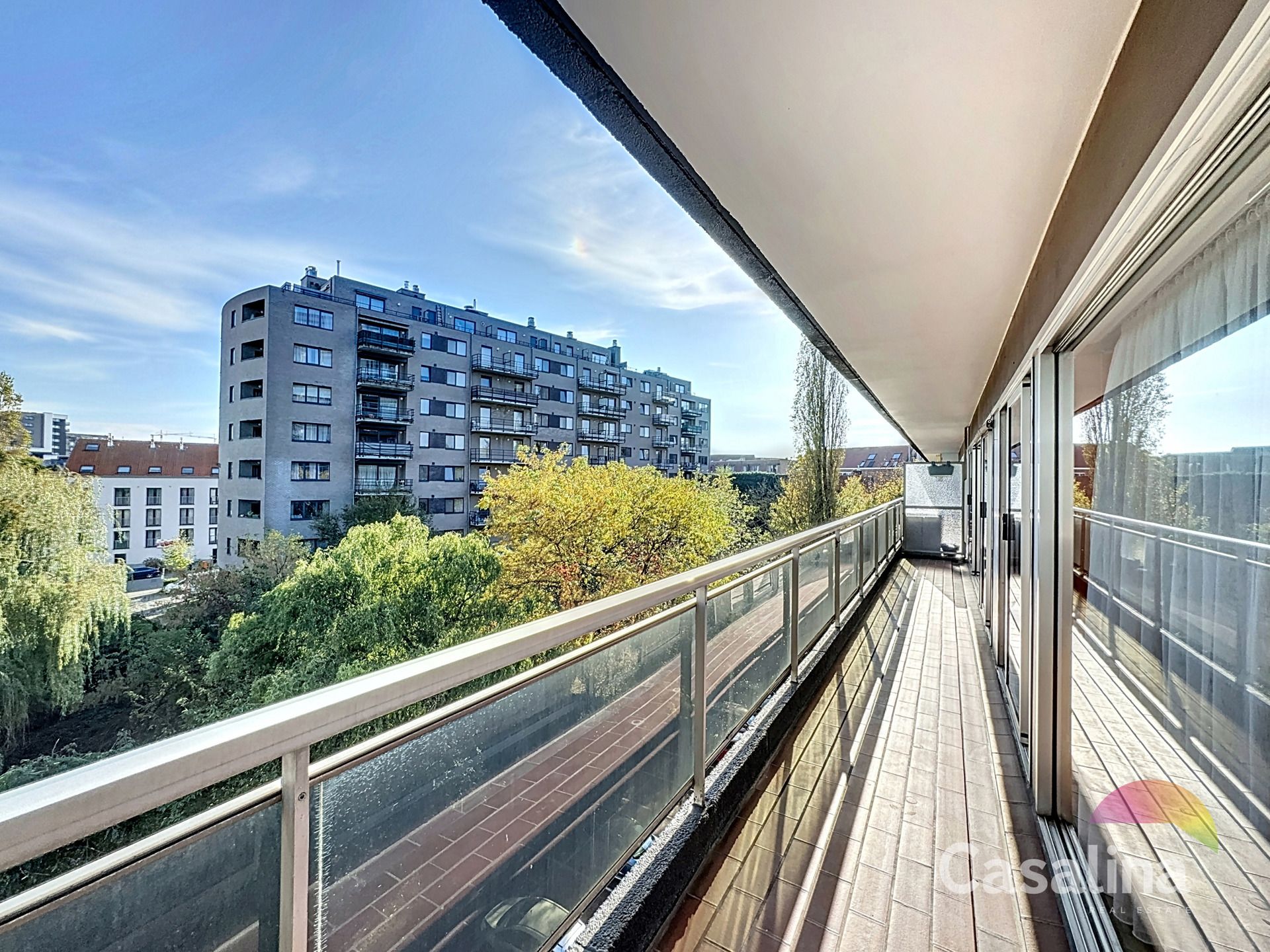 Twee slaapkamer appartement met garagebox foto {{pictureIndex}}