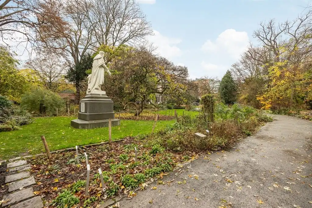 Luxe penthouse in historisch centrum Antwerpen foto 25