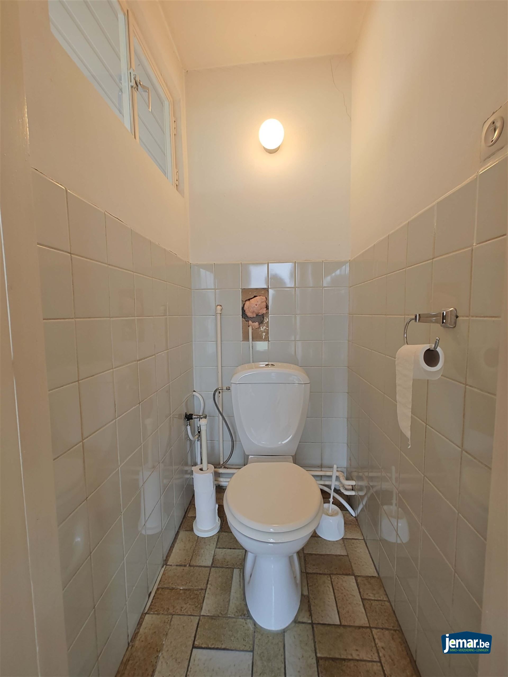 Te renoveren woning met tal van mogelijkheden op een prachtige locatie.  foto 11
