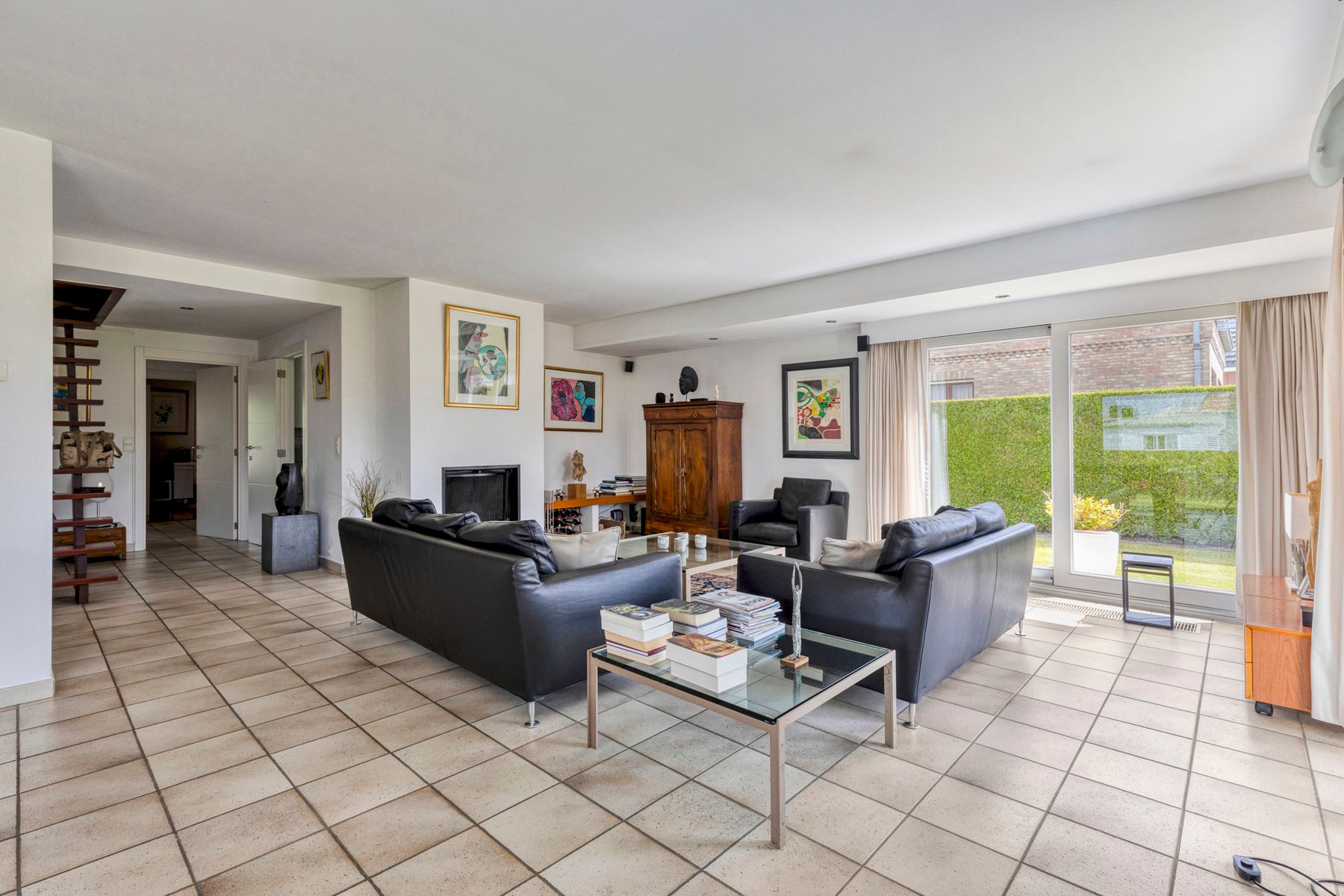 Villa met 4 slaapkamers, zwembad en garage foto 6