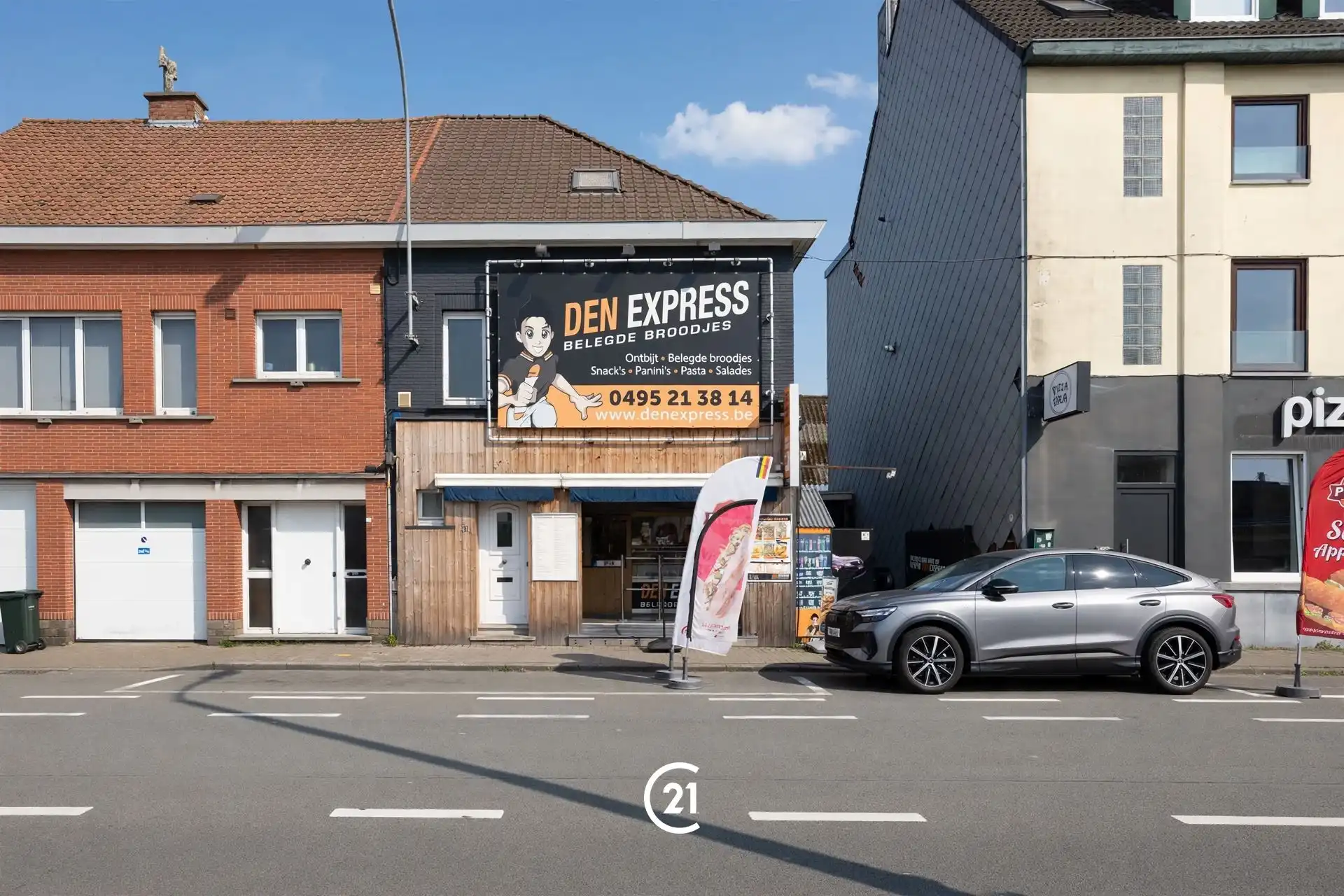 Handelspand met woonst op het Stationsplein in Oudenaarde! foto {{pictureIndex}}