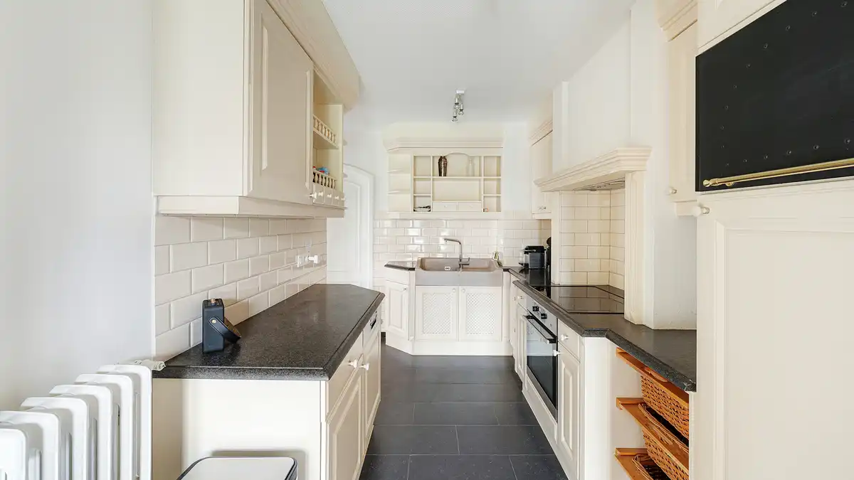 Subliem gerenoveerde koppelvilla op 150m van het strand te koop! foto 17