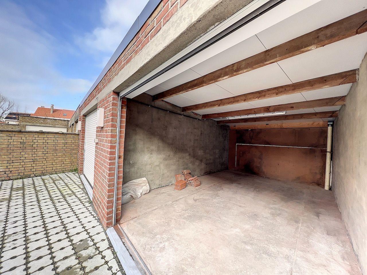 Gerenoveerd, energiezuinig appartement met garage, centraal gelegen. foto 16