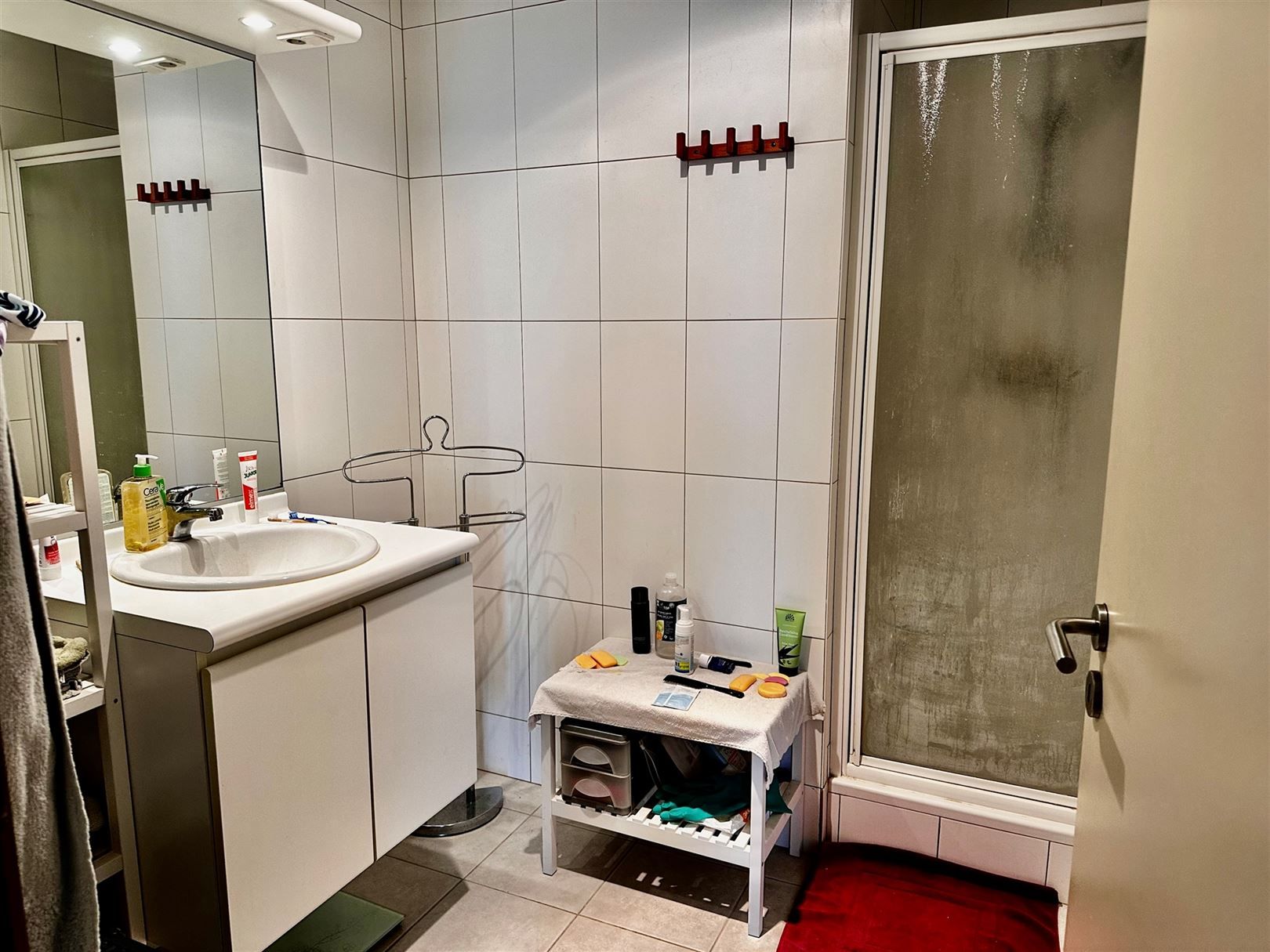 gelijkvloers app met 2 slp, tuintje en garage foto 7