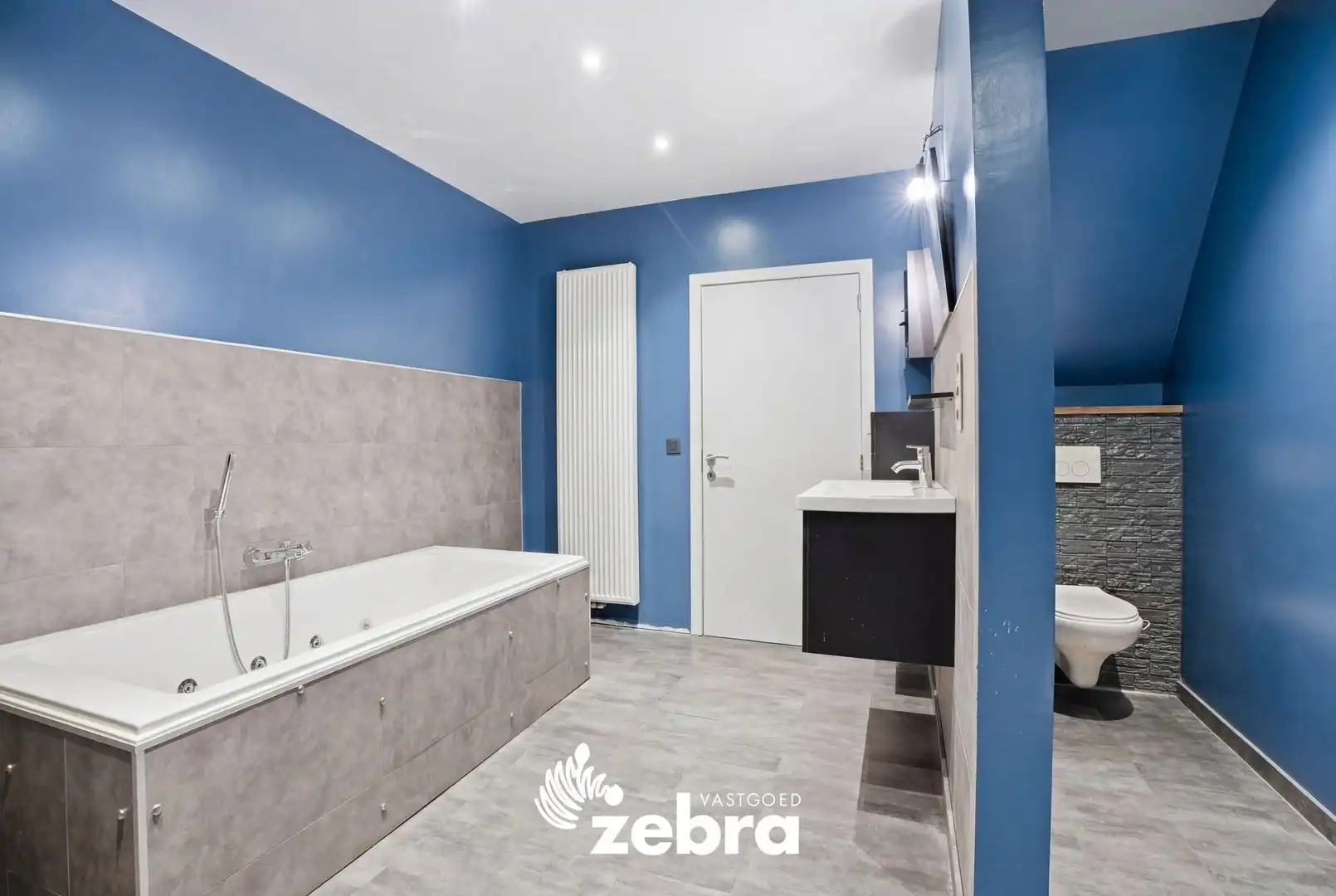 Handelspand met unieke woonst in centrum Pittem! foto 19