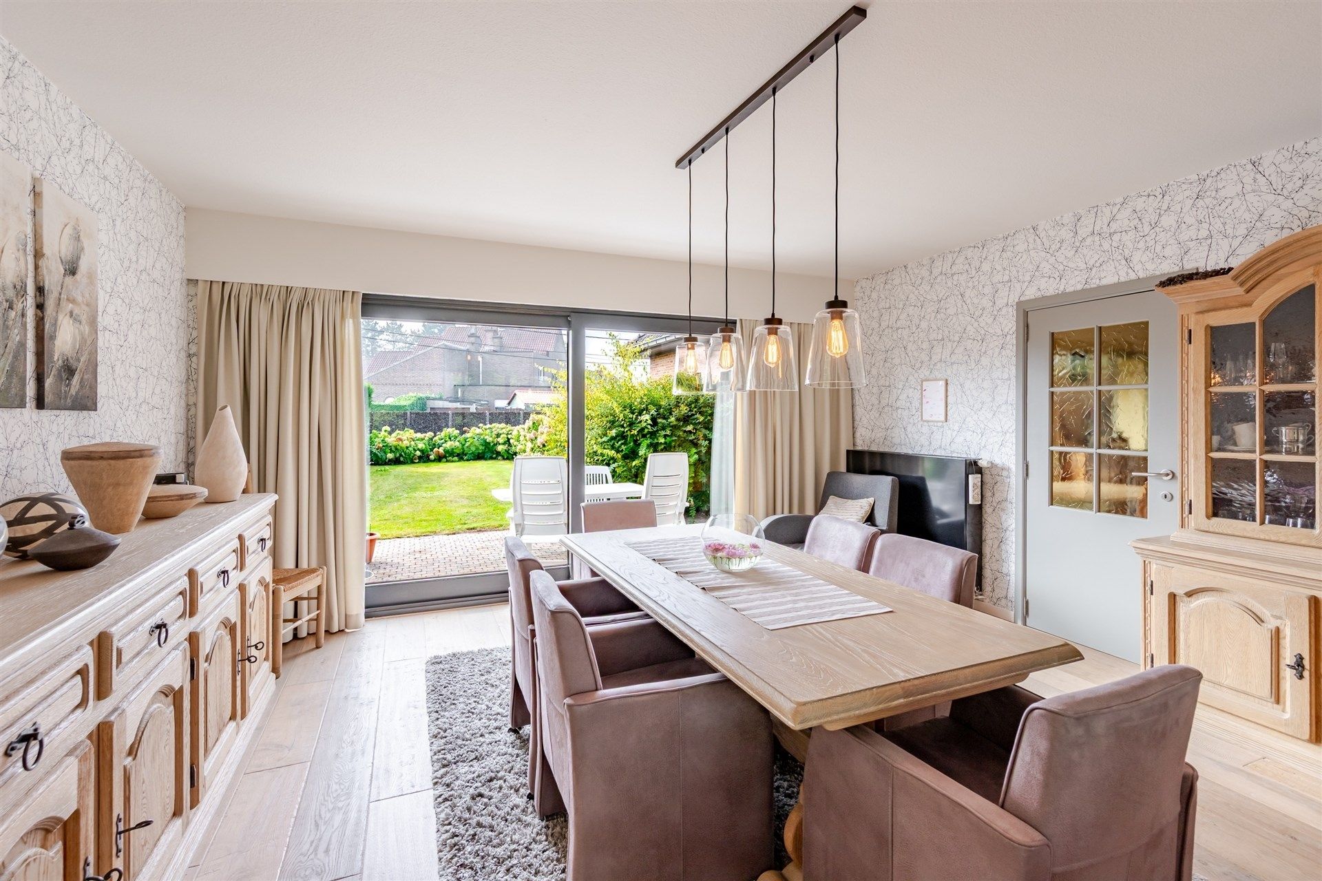 Ruime villa met 4 slks op topligging in Ten-Ede foto 8