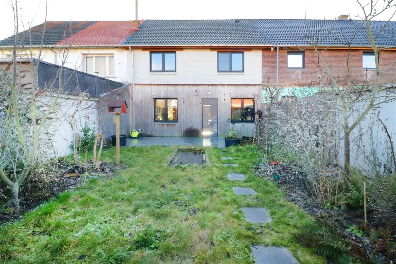 Rustig gelegen woning met 3 slpk., tuin en garage foto 10