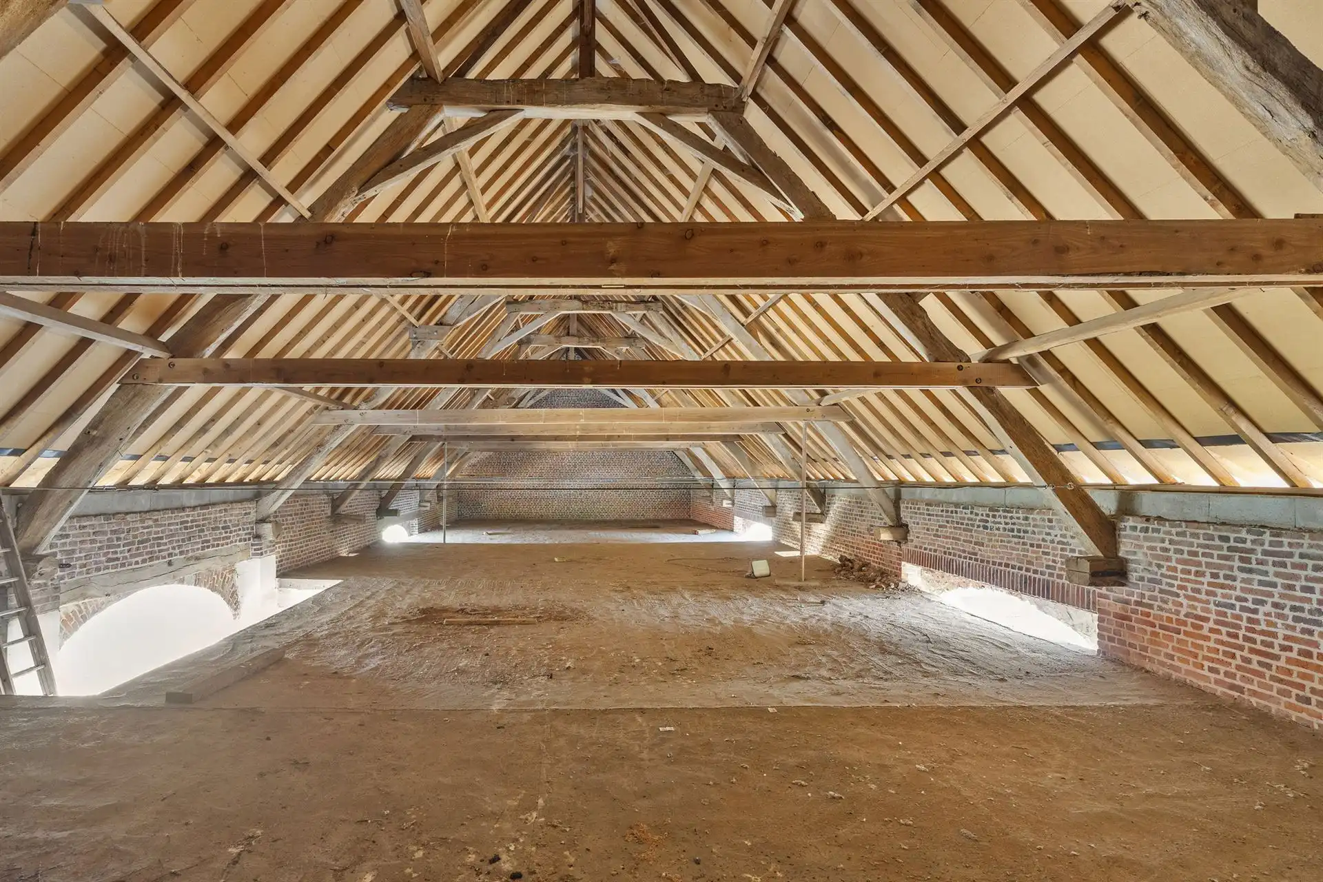 Authentieke vierkantshoeve op 8.064 m², ENORM VEEL POTENTIEEL! foto 9