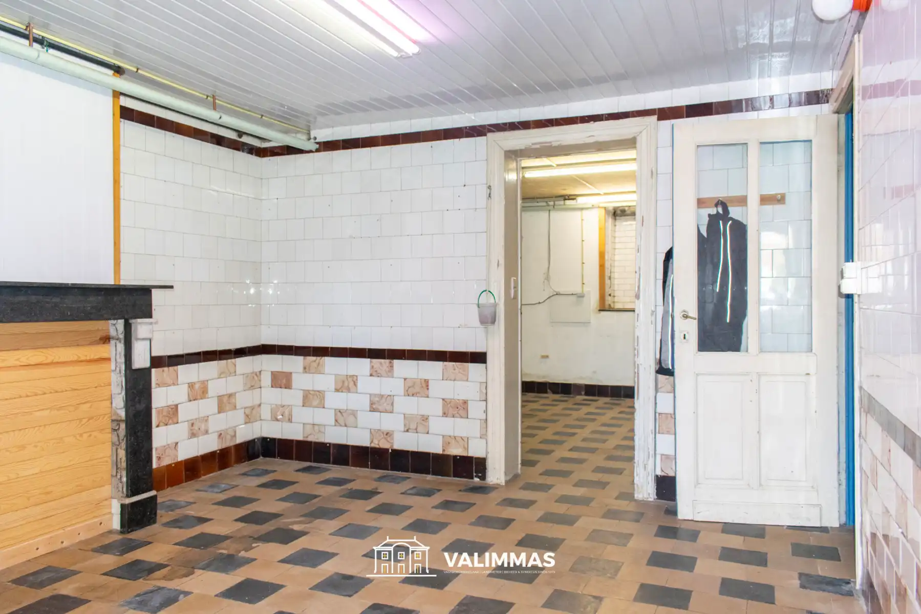 Degelijke, verzorgde en ruime rijwoning met tuin, parking... foto 9