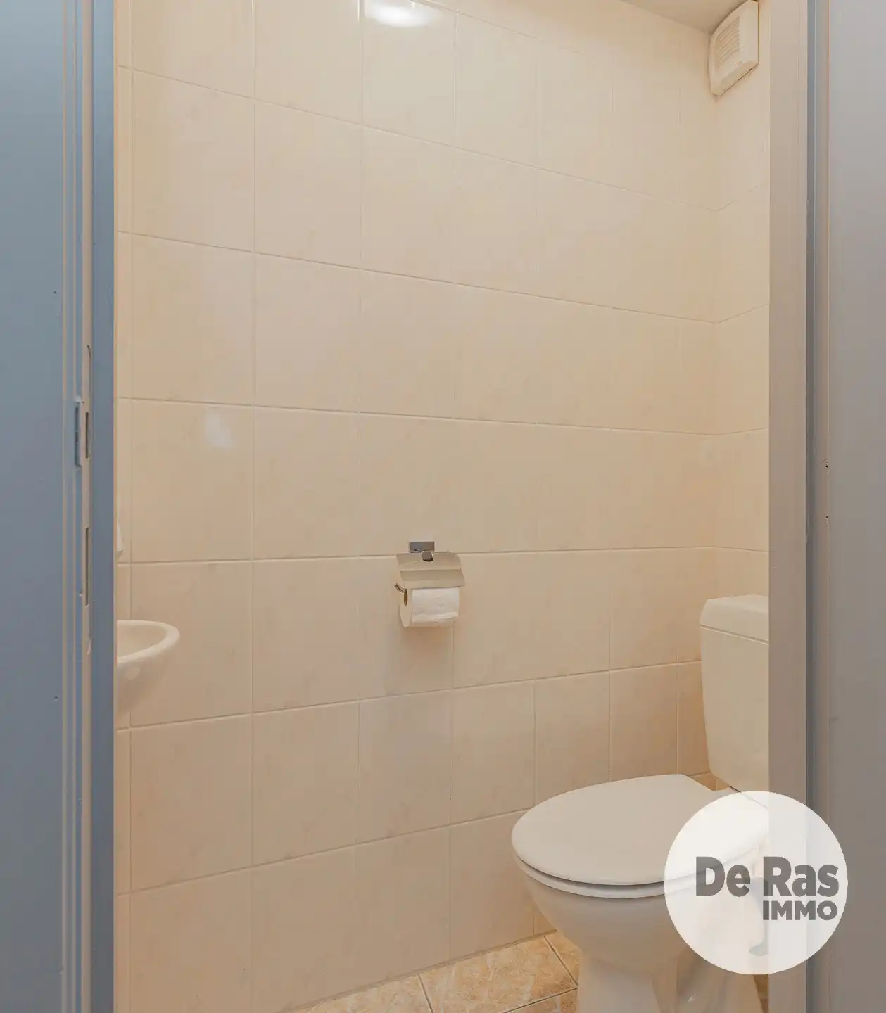 HAALTERT - twee slaapkamer appartement vlakbij station foto 14