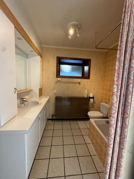 Vrijstaande woning met 5 slaapkamers. foto 51