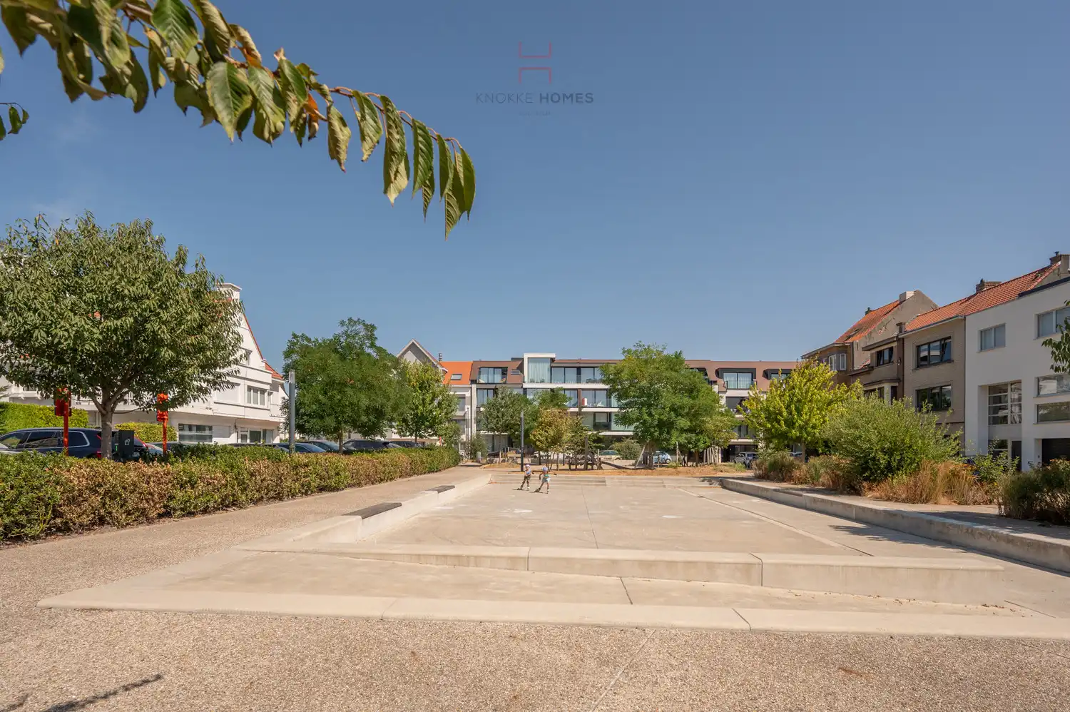 Prachtig gerenoveerd appartement vlak bij het Astridplein in Duinbergen foto 32