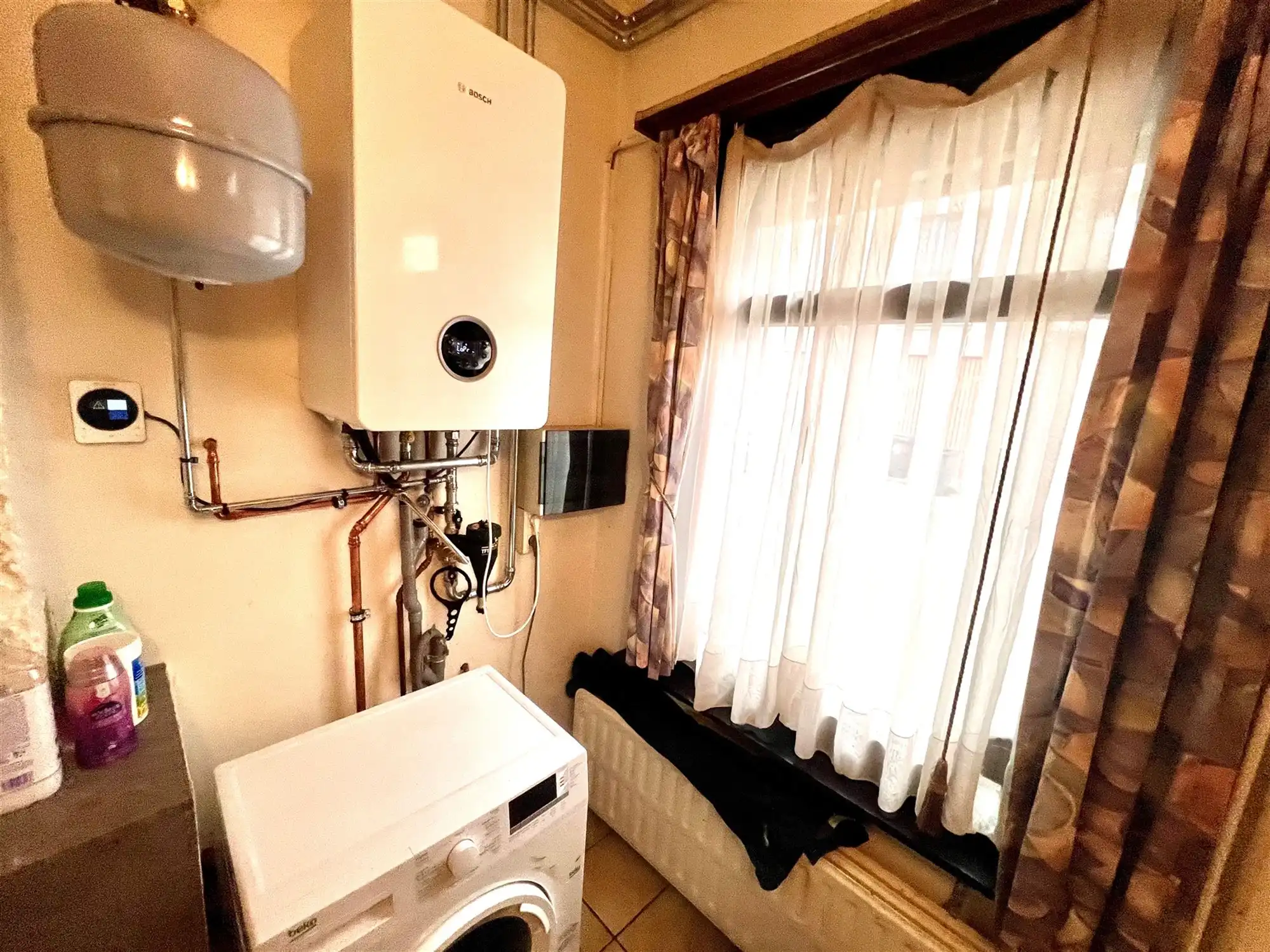 Hoekwoning nabij het centrum foto 6