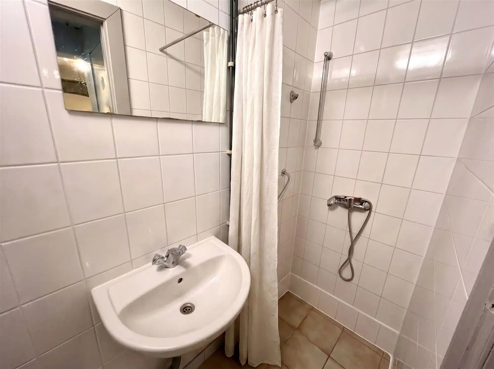 Hoekwoning nabij het centrum foto 7