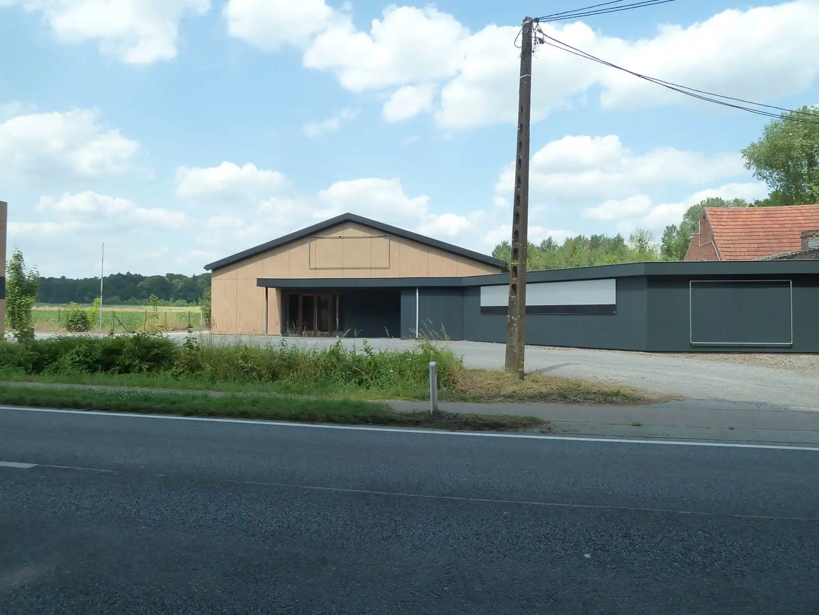 Bedrijfsgebouw te huur foto 2