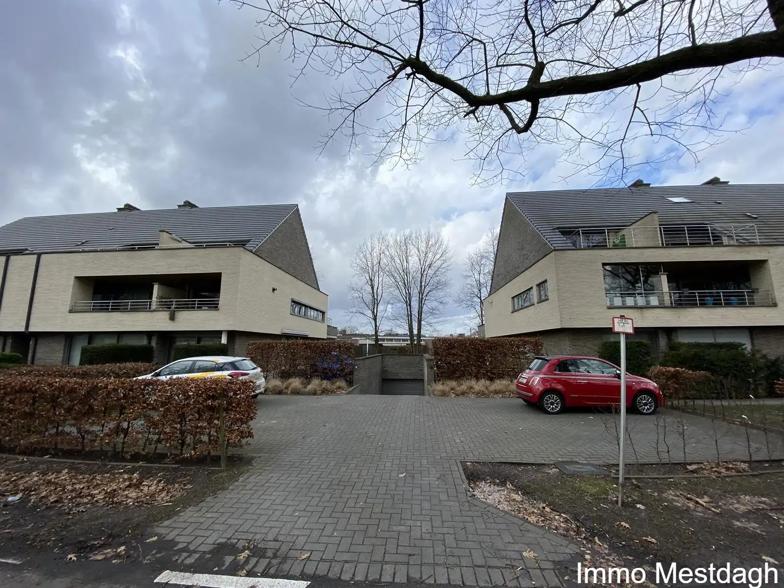 Parkeerplaats te koop Onderwijslaan 82 - 3600 Genk