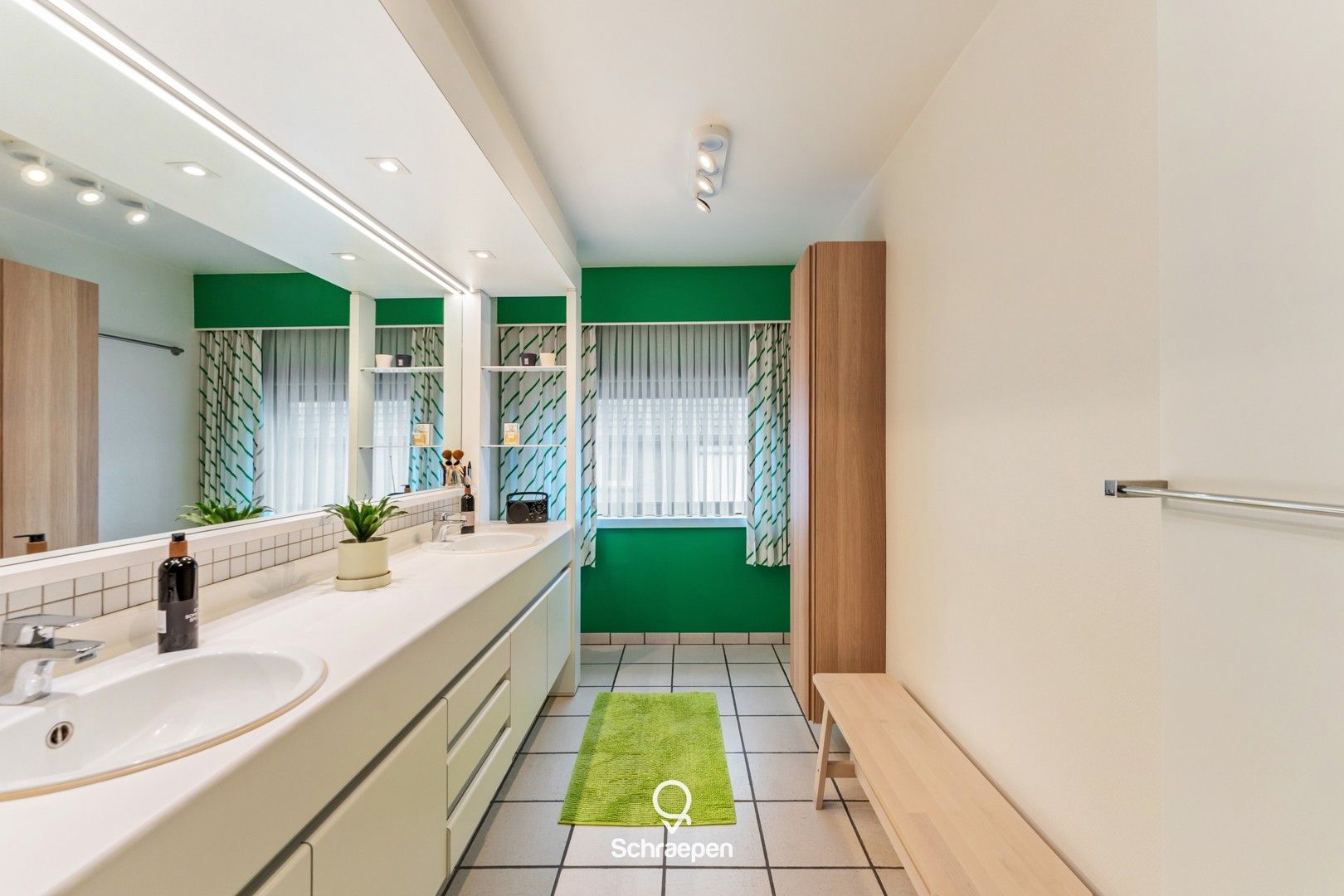 Riante gezinswoning (392 m²) met EPC-label B en prachtige tuin op perceel van 13 are! foto 14