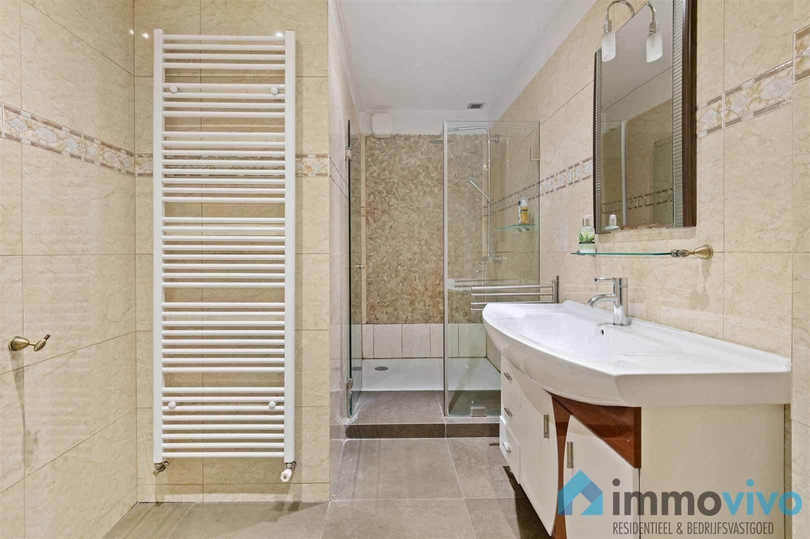Karaktervolle rietgedekte villa op 1.120 m² met 5 slaapkamers en badkamers (475 m² bewoonbaar!) foto 27