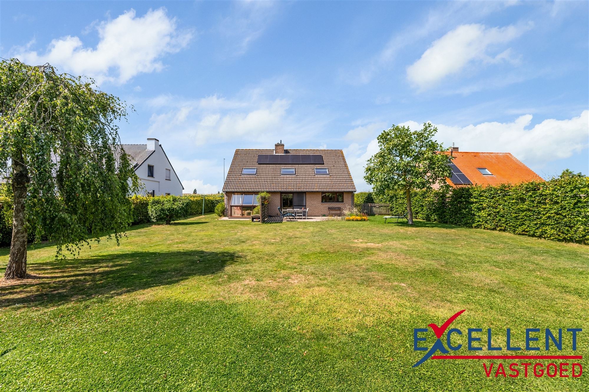 Instapklare villa op toplocatie Deinze foto {{pictureIndex}}