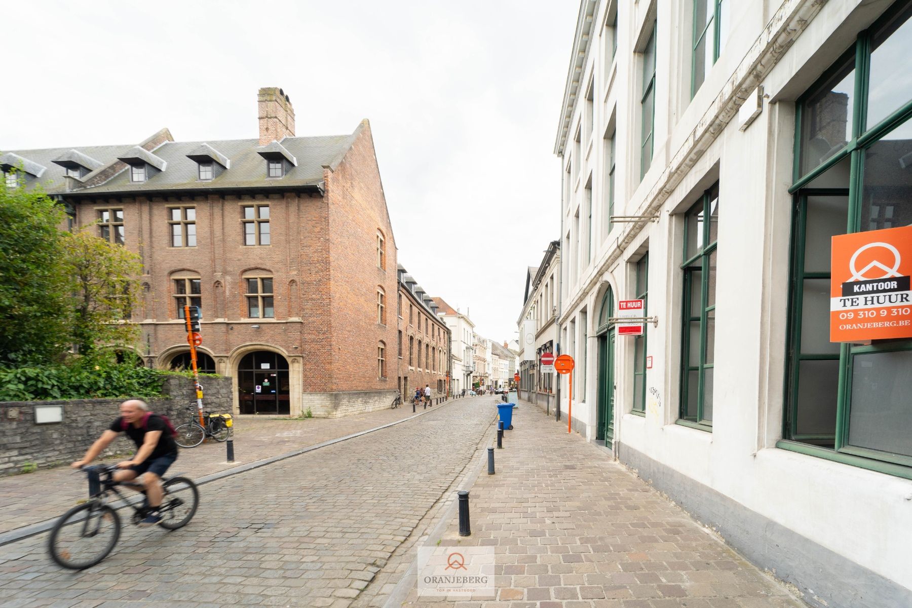 Commerciële ruimte te huur Onderbergen 4/D - 9000 Gent