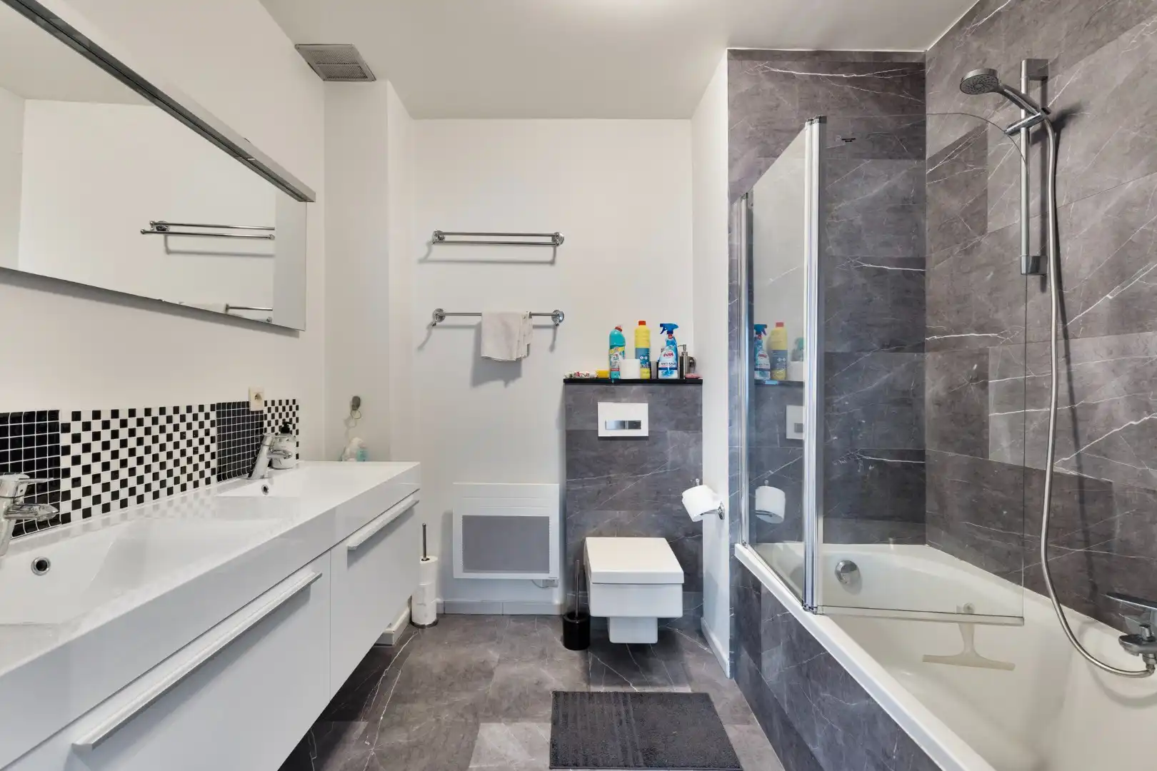 Stijlvol dakappartement met 3 slaapkamers foto 11