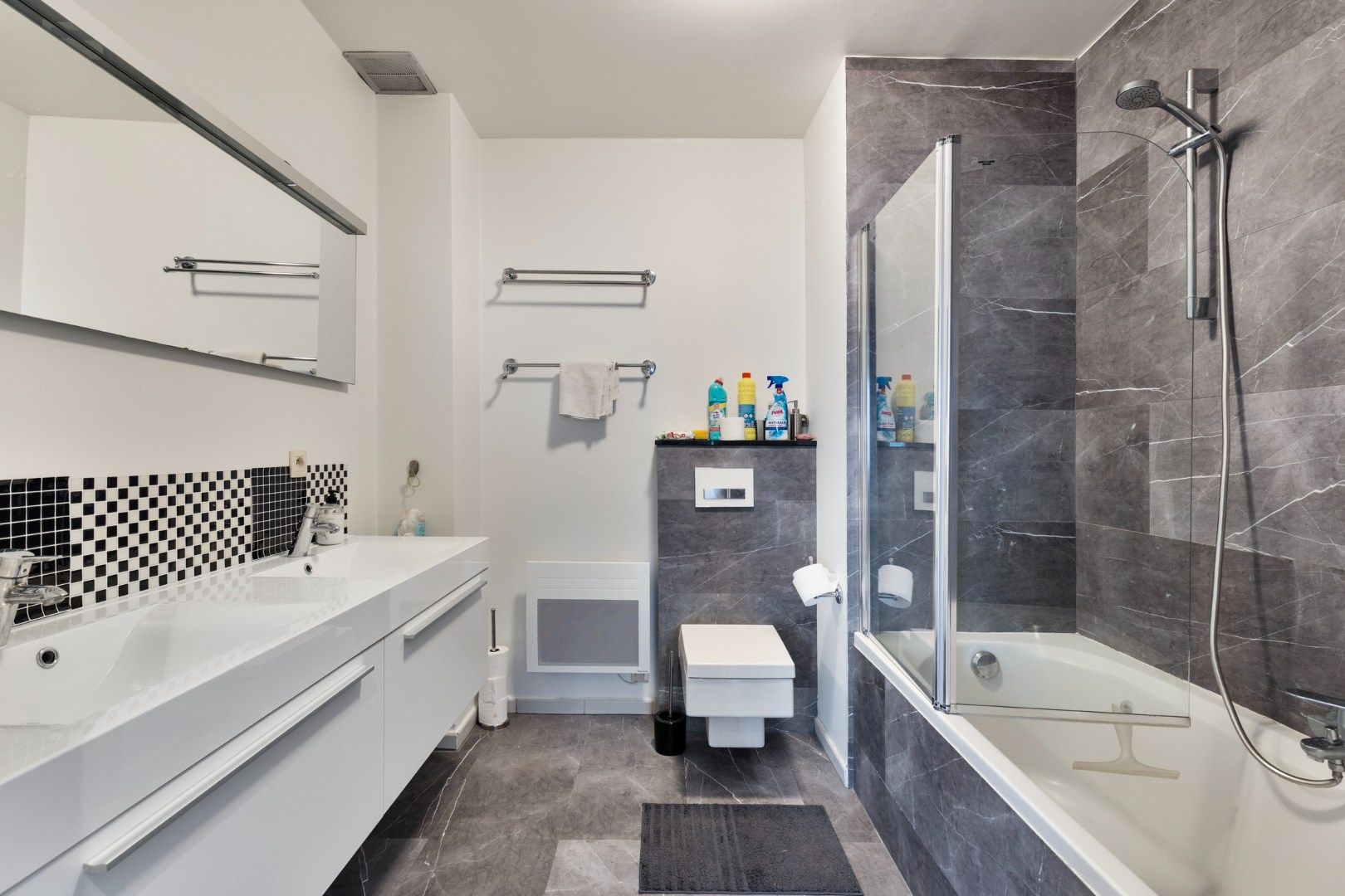 Stijlvol dakappartement met 3 slaapkamers foto 11