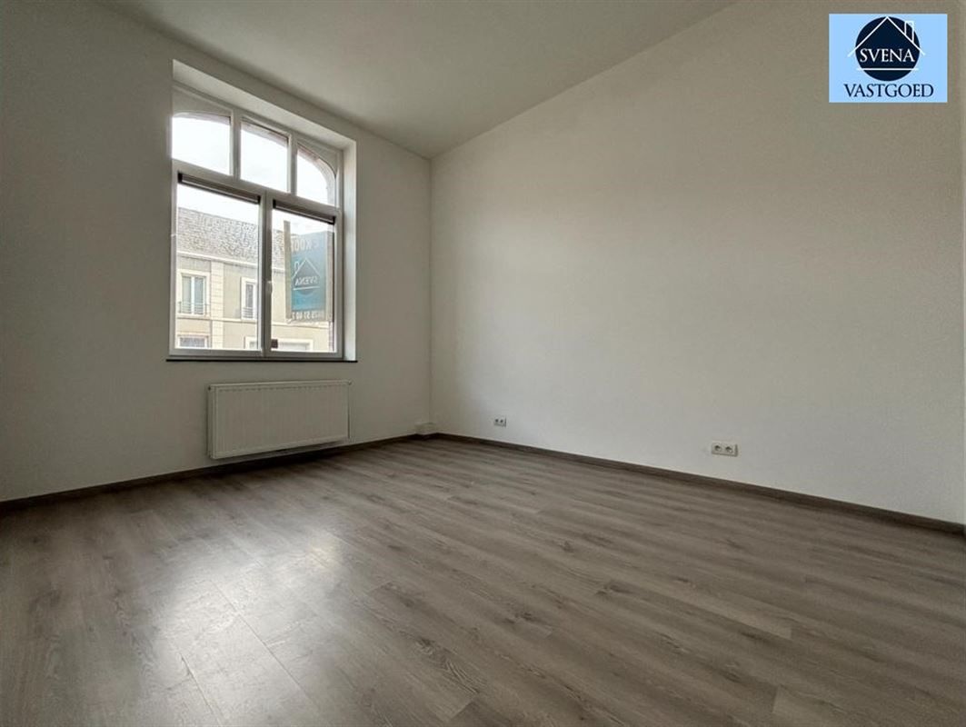 GELIJKVLOERSAPPARTEMENT MET 2 SLAAPKAMERS foto 6