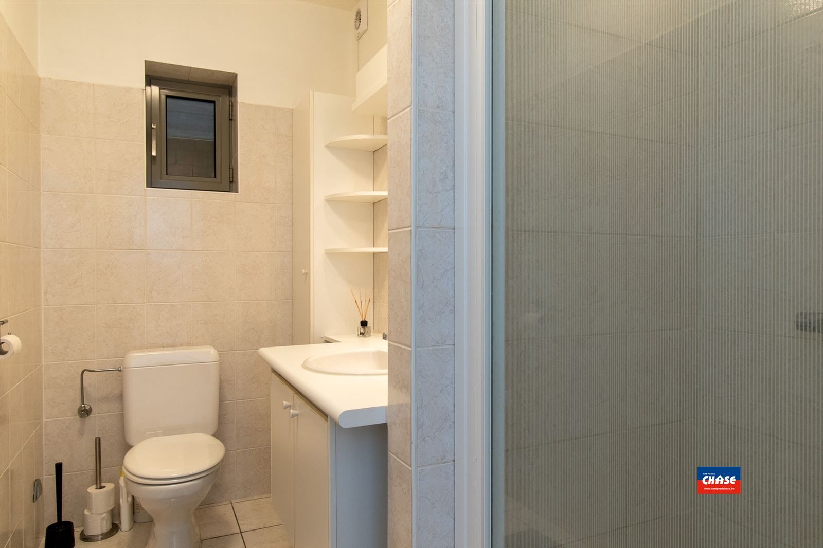 Instapklaar gelijkvloersappartement met 1 slaapkamer en tuin foto 9