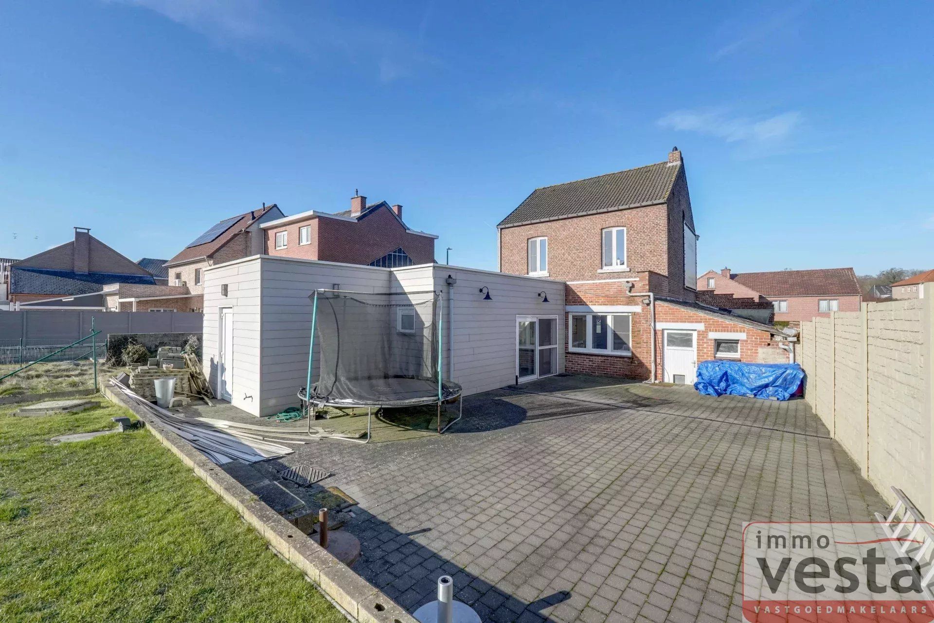 Ruime, instapklare woning op goede locatie foto 27