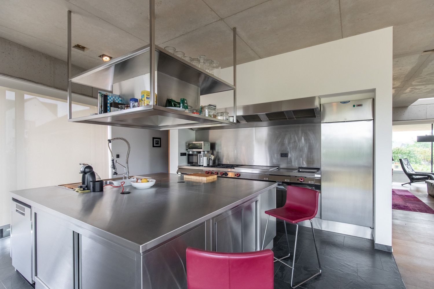 Moderne architectuurwoning op een perceel van 20a foto 27