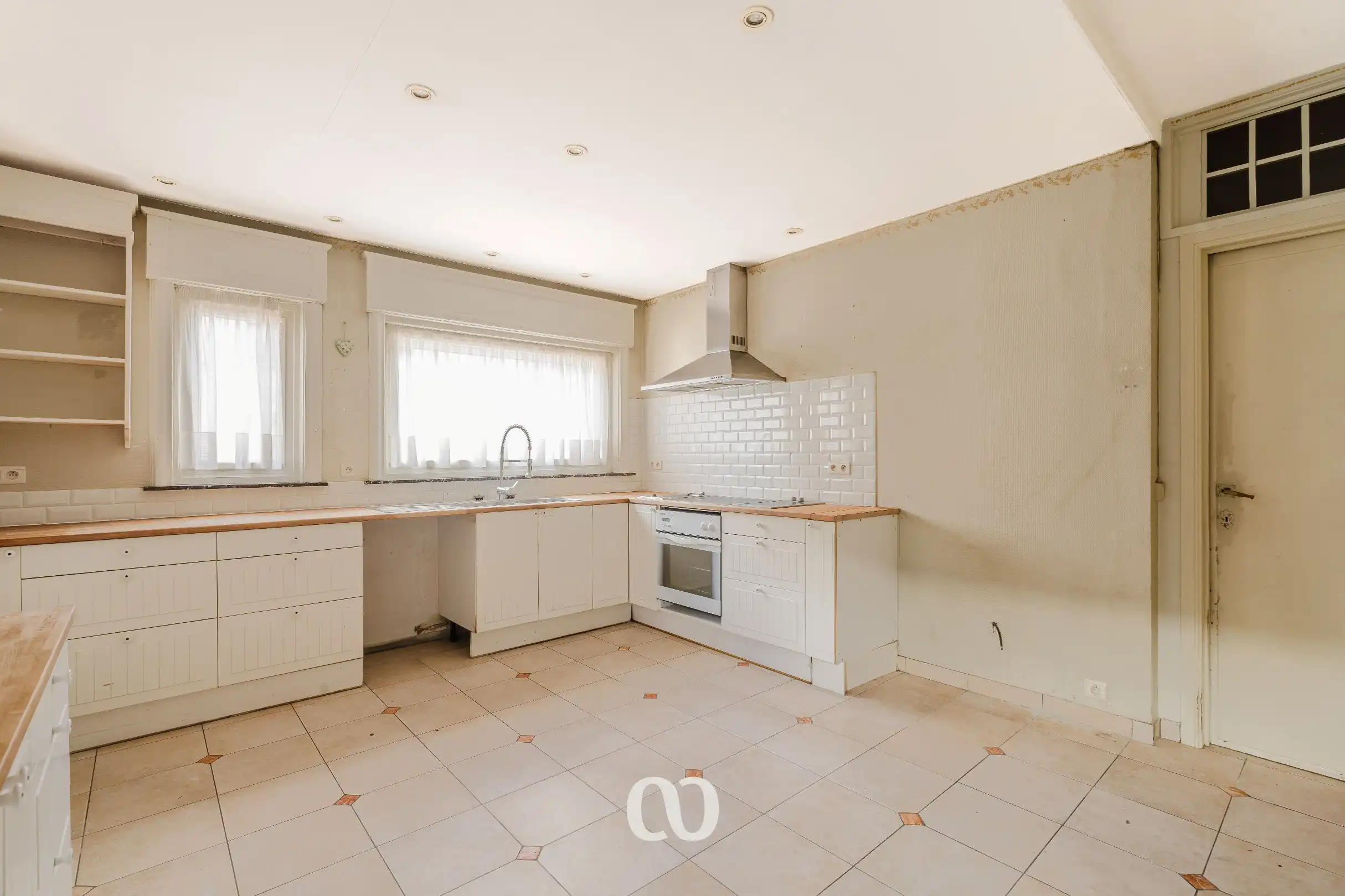 Karaktervolle herenwoning met 6 slaapkamers en stadstuin in centrum Oudenaarde foto 10