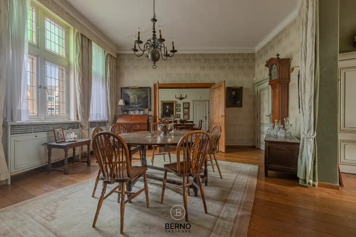 Karaktervol herenhuis met zicht op de Dender in hartje Dendermonde foto 6